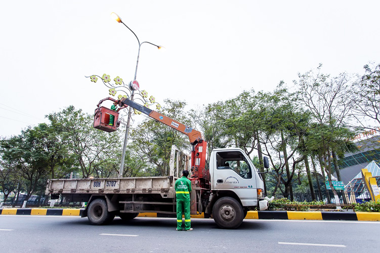 Thông báo về việc lựa chọn đơn vị tổ chức đấu giá vật tư thu hồi lĩnh vực chiếu sáng đô thị