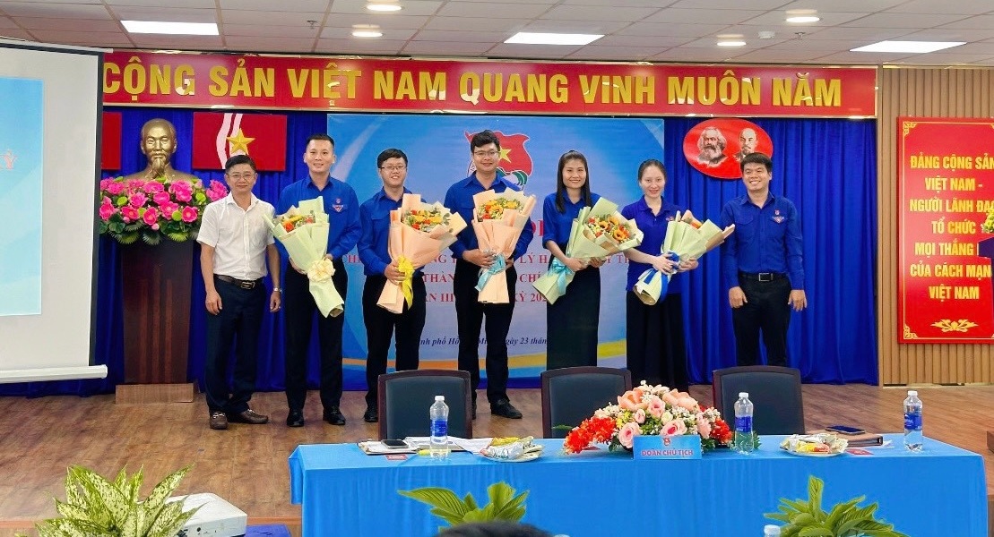 ĐẠI HỘI CHI ĐOÀN TRUNG TÂM QUẢN LÝ HẠ TẦNG KỸ THUẬT THÀNH PHỐ HỒ CHÍ MINH LẦN III - NHIỆM KỲ 2024 - 2027